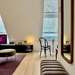 Premium Loft By Castle&danube River Old Town Free Parking Apartment Bratislava