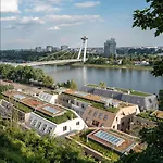 Premium Loft By Castle&danube River Old Town Free Parking Апартаменты Братислава