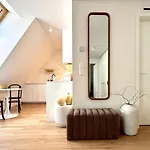 Vydrica Loft By Castle&Danube - Old Town- Privat Parking Included Appartamento Bratislava