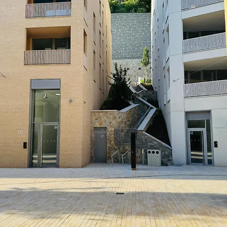 Apartment Brand New Chic & Luxurious Flat By Castle Parking Free *