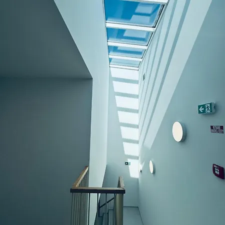 Chic Loft By Castle&danube Old Town Free Parking Apartment *