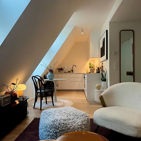 Chic Loft By Castle&danube Old Town Free Parking *