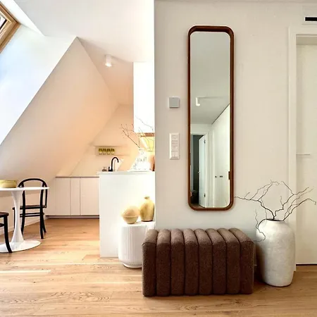 Luxury Loft By Castle&danube Riverside Parking Free Apartment Bratislava