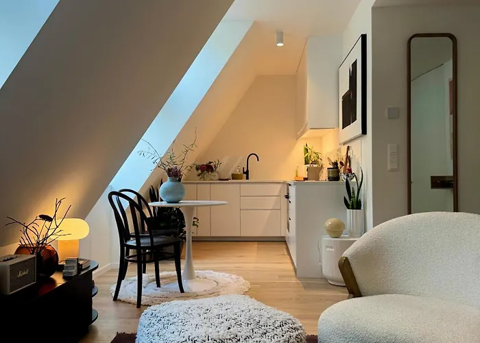 Chic Loft By Castle&danube Old Town Free Parking *