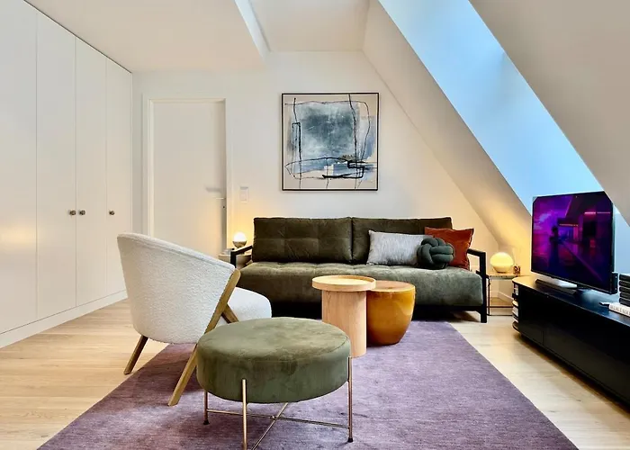 Appartement Chic Loft By Castle&danube Old Town Free Parking