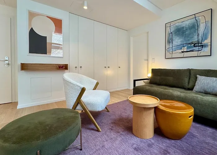 Elegant Loft By Castle&danube Old Town Free Parking Apartman