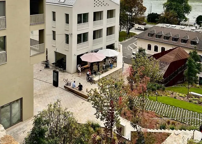 Elegant Vydrica Loft By Castle&Danube River Old Town Free Parking Apartament *