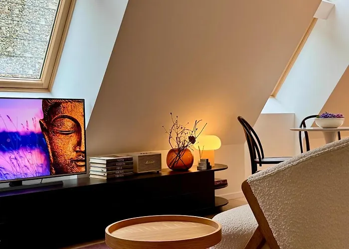 Chic Loft By Castle&danube Old Town Free Parking *